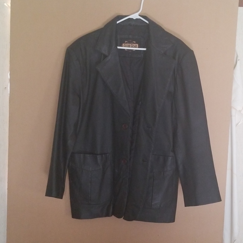 Guide Gear leather jacket( soft)